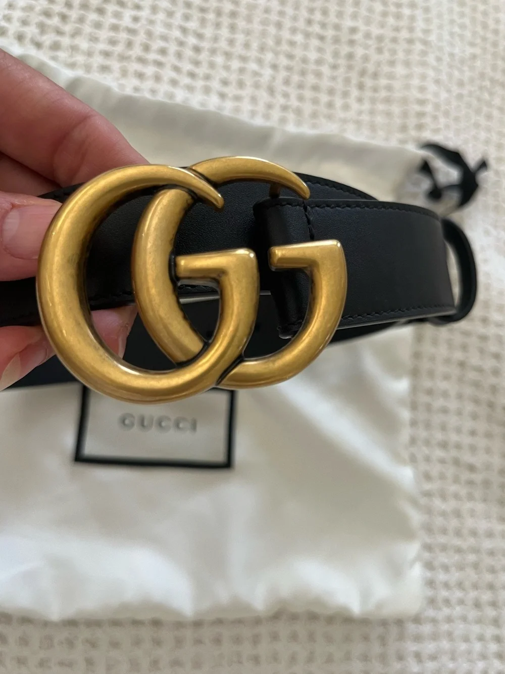 Gucci Black Leather Belt with Gold Double G Buckle - Distressed Brass size 80